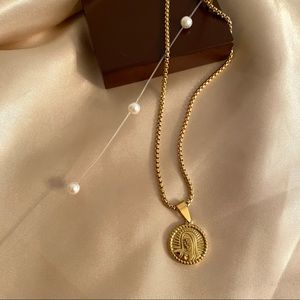 Last One💗⚡️Maria Rosary Faith Necklace